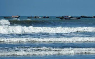 Ναυτική τραγωδία στα ανοικτά της Μιανμάρ - Φωτογραφία 1