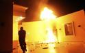 Φωτιά σε σπίτι στο Ροτάσι - Ξύπνησαν μνήμες από το μακελειό