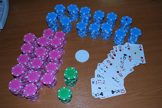 Συνελήφθησαν 6 άτομα στην Ηγουμενίτσα που είχαν στήσει τσόχα για poker - Φωτογραφία 1