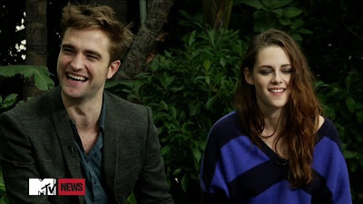 Χαλαρή η πρώτη κοινή συνέντευξη Robert Pattinson και η Kristen Stewart (Video) - Φωτογραφία 4