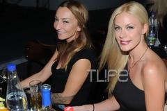 Ζ. Μακρυπούλια – Μ. Χατζηγιάννης: Οι τρυφερές ματιές και τα τραγούδια που της αφιέρωσε!