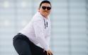 Ο Psy που έκανε την υφήλιο να χορεύει Gangnam style, μαθαίνει νεο χορό