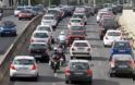 Kυκλοφοριακό χάος στους δρόμους της Αθήνας