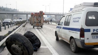 ΤΩΡΑ στην Εγνατία Οδό. Τροχαίο δυστύχημα, ένας νεκρός και 7 τραυματίες,από ανατροπή ΒΑΝ αλλοδαπών - Φωτογραφία 2