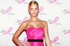 Star Style: Emily VanCamp και Erin Heatherton