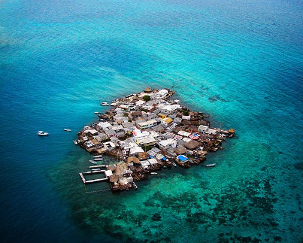To πιο πυκνοκατοικημένο νησί στον κόσμο! - Φωτογραφία 2