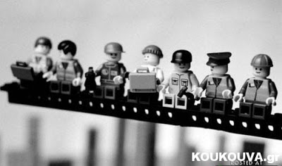 Στιγμές στην ιστορία μέσα από τα Lego - Φωτογραφία 8