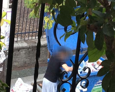 ΕIKONEΣ - ΣΟΚ: Νεαρός ψάχνει για φαγητό στα σκουπίδια στο Αγρίνιο - Φωτογραφία 3