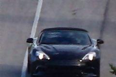 Η έκδοση roadster της Vanquish