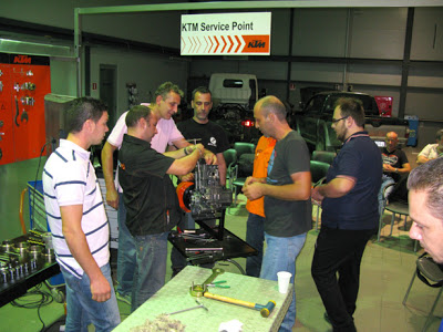 Κρήτη: Νέα εξουσιοδοτημένα συνεργεία KTM ! - Φωτογραφία 3