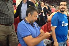 Γ. Λιάγκας: Θέλει να αποδράσει στα... Τρίκαλα Κορινθίας! (Φωτογραφίες)