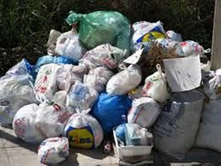 «Πνίγεται» στα σκουπίδια το Ηράκλειο - Φωτογραφία 1