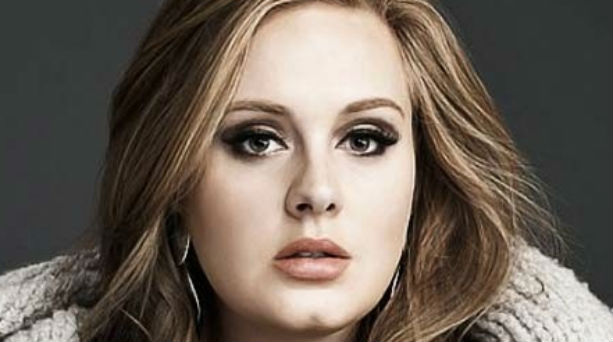 Adele: Θα έχανα κιλά μόνο αν επηρέαζαν τη σεξουαλική μου ζωή - Φωτογραφία 1