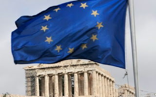 FT: Σπρώχνουν την Ελλάδα στη χρεοκοπία - Φωτογραφία 1