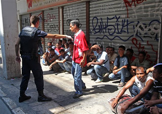 «Ξένιος Ζευς»: Συνεχίζονται οι συλλήψεις στο κέντρο της Αθήνας - Φωτογραφία 1