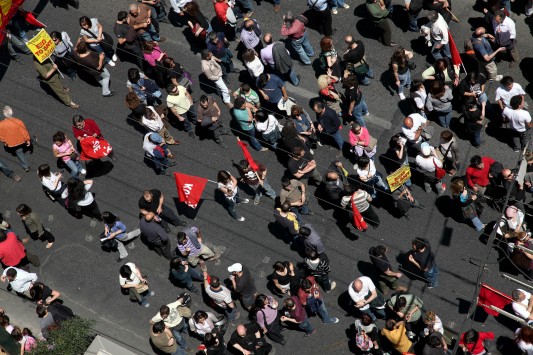 Πανελλαδικό συλλαλητήριο το μεσημέρι από την ΠΟΕ-ΟΤΑ - Φωτογραφία 1