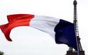 Οι «τρικολόρ» εμπνέουν  Κάντε το όπως οι Γάλλοι, συμβουλεύει τους Βρετανούς διπλωμάτες το Φόρεϊν Όφις