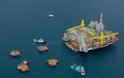 Πιάνει λιμάνι το σκάφος που θα ερευνήσει για πετρέλαιο στην Κρήτη