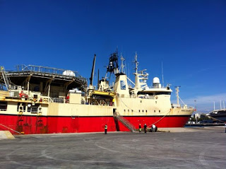 Πάτρα: Στο παλιό λιμάνι το Νορβηγικό πλοίο Nordic Explorer - Ξεκινούν οι έρευνες για το πετρέλαιο - Παρών ο Υπουργός Περιβάλλοντος - Φωτογραφία 1