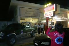Τρόφιμα στο Κοινωνικό Παντοπωλείο Μαλεβιζίου από την ελληνική Ομάδα Διάσωσης