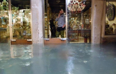 Βενετία-Η πλωτή πολιτεία - «Βούλιαξε» κάτω από ενάμιση μέτρο νερού [εικόνες] - Φωτογραφία 6