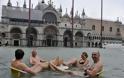Βενετία-Η πλωτή πολιτεία - «Βούλιαξε» κάτω από ενάμιση μέτρο νερού [εικόνες] - Φωτογραφία 5