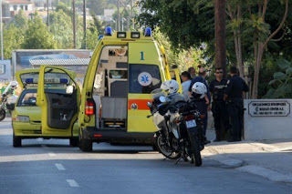 ΙΧ παρέσυρε παιδάκι στο Ηράκλειο - Μεταφέρθηκε τραυματισμένο στο νοσοκομείο - Φωτογραφία 1