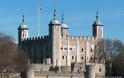 Εκλάπησαν κλειδιά από τον Πύργο του Λονδίνου - Κίνδυνος για τα σκήπτρα της βασίλισσας Ελισσάβετ Β'