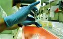 Αμαλιάδα: Βαθιά το χέρι στην τσέπη βάζουν οι ασφαλισμένοι του ΙΚΑ για μικροβιολογικές εξετάσεις
