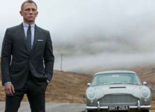 Όταν ο 007 ανατίναξε την Άστον Μάρτιν - Η αλήθεια πίσω από την επίμαχη σκηνή - Φωτογραφία 1
