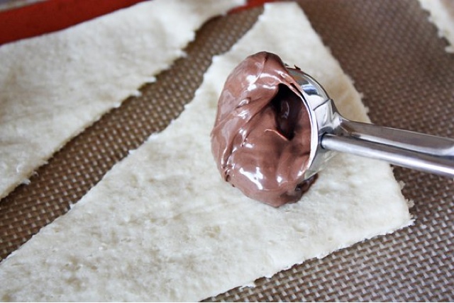 Σπιτικά κρουασάν με μερέντα - Φωτογραφία 2