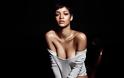 H Rihanna φωτογραφίζεται ολόγυμνη κι αποκαλύπτει: Μ' αρέσει να αισθάνομαι γυναίκα! - Φωτογραφία 3