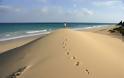 Έχετε σκεφτεί ποτέ τι σχήμα έχουν οι κόκκοι της άμμου; - Δείτε εικόνες μεγεθυμένες κατά 250 φορές