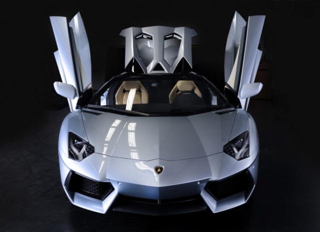 Η Lamborghini γίνεται πιο προκλητική (Φωτό) - Φωτογραφία 10