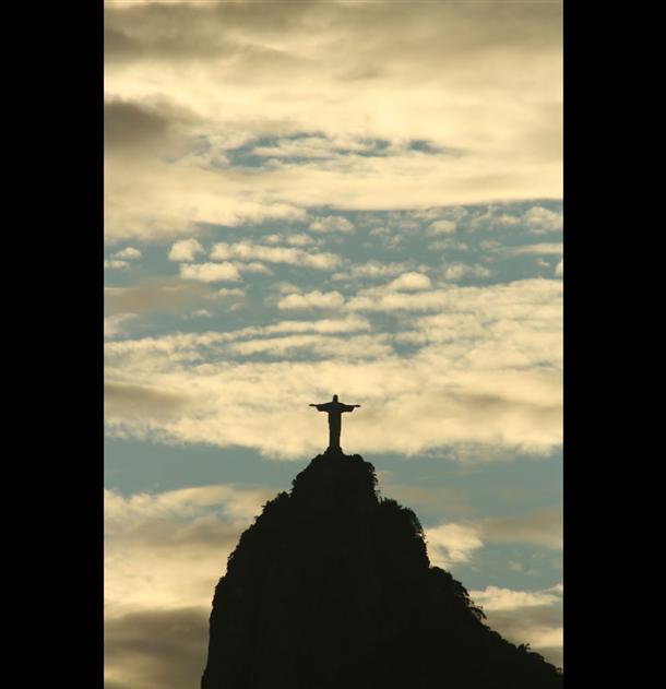 Το άγαλμα του Χριστού στο Ρίο - Εκπληκτικές εικόνες - Φωτογραφία 29