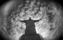 Το άγαλμα του Χριστού στο Ρίο - Εκπληκτικές εικόνες - Φωτογραφία 9