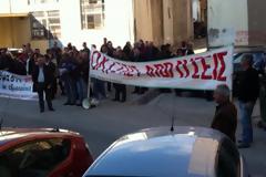 Πάτρα: Στη συνεδρίαση του Περιφερειακού Συμβουλίου εργαζόμενοι απο την τοπική αυτοδιοίκηση - Δείτε φωτό