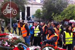 Αγανακτισμένοι Μοτοσυκλετιστές Ελλάδας: Κατάθεση στεφάνων στο χώρο του Πολυτεχνείου