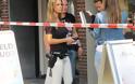Ολλανδική αστυνομία: Ποιος θα ΄λέγε ΟΧΙ σε ένα σωματικό έλεγχο! ..(Φώτο) - Φωτογραφία 3