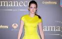 Με κίτρινο φωσφοριζέ φόρεμα η Kristen Stewart