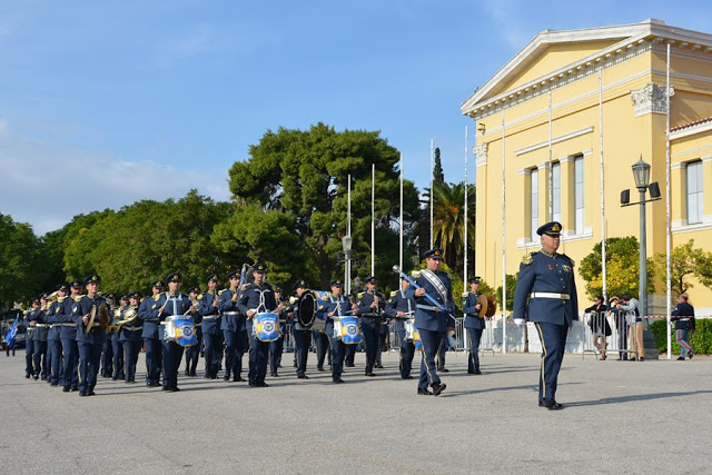 Επίδειξη - Συναυλία Φιλαρμονικών των ΕΔ και εκτέλεση ασκήσεων ακριβείας από τις Διμοιρίες Επιδείξεων της ΣΣΕ και της ΣΤΥΑ - Φωτογραφία 12