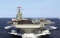 Τρία πλοία του αμερικανικού πολεμικού ναυτικού πλέουν προς την ανατολική Μεσόγειο