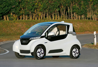 Η Honda παρουσίασε το Μικρό Ηλεκτρικό Πρωτότυπο Όχημα Micro Commuter Prototype – Οι Δοκιμές Ξεκινούν το 2013 με Οχήματα Βασισμένα στην ‘Πλατφόρμα Μεταβλητής Σχεδίασης’ - Φωτογραφία 1