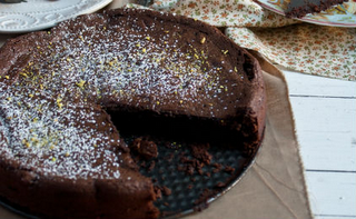 Η συνταγή της ημέρας: Chocolate mud cake - Φωτογραφία 1