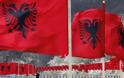 Οι κάτοικοι της Κορυτσάς εξαφάνισαν «εν μια νυκτί» όλες της αλβανικές σημαίες απ' την πόλη τους!