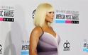 Η πληθωρική πίσω όψη της Christina Aguilera - Φωτογραφία 2