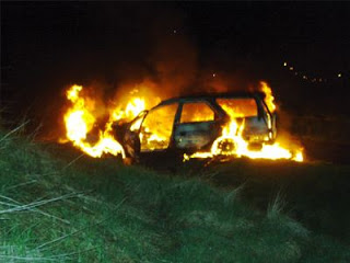 Κάηκε αυτοκίνητο στην Άρτα - Φωτογραφία 1