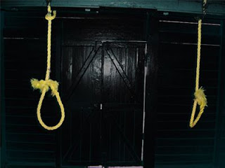 Πραγματοποιήθηκε την Τετάρτη η εκτέλεση της θανατικής ποινής δια απαγχονισμού του Μοχάμεντ Ατζμάλ Κασάμπ - Φωτογραφία 1