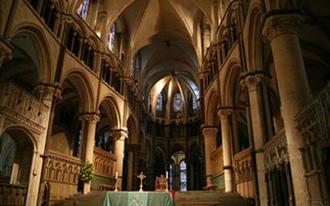 «Όχι» στην χειροτονία γυναικών επισκόπων από την Εκκλησία της Αγγλίας - Φωτογραφία 1