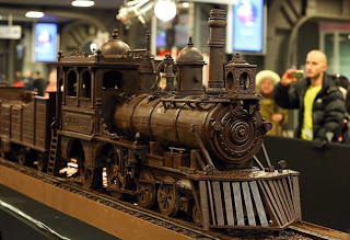 Τρένο 34 μέτρων φτιαγμένο από σοκολάτα. Μας ανοίγει την όρεξη! - Φωτογραφία 6